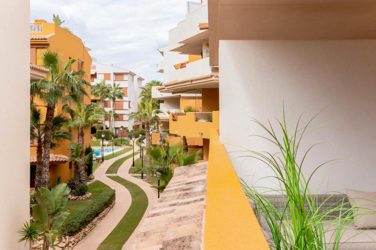 La Recoleta Apartment Торевиеха Екстериор снимка