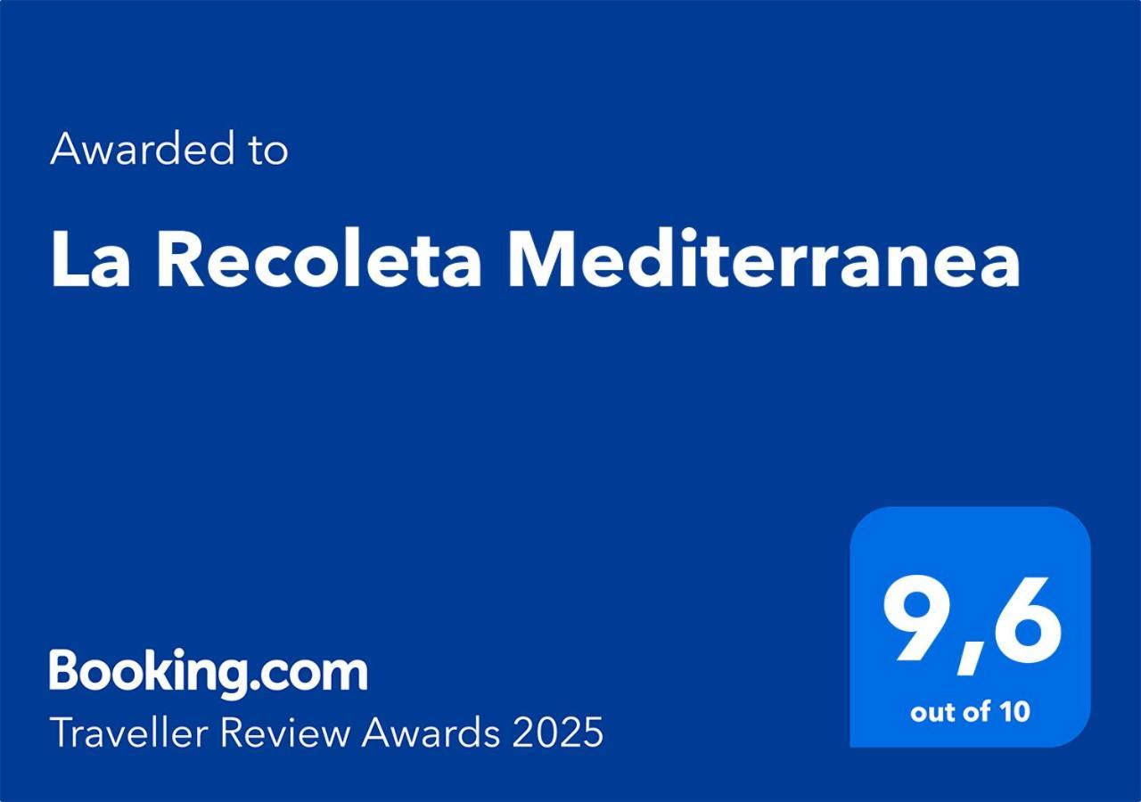 La Recoleta Apartment Торевиеха Екстериор снимка